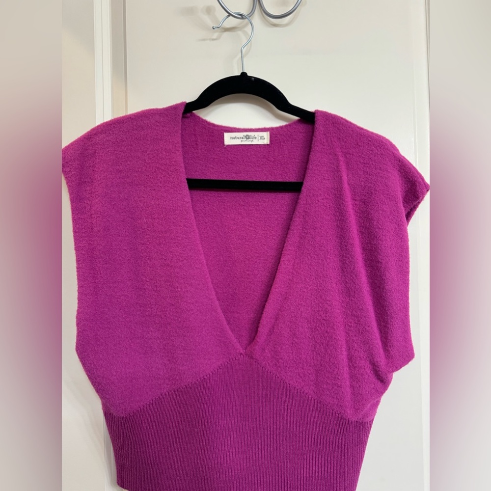 Natural Life Cropped Sweater Vest